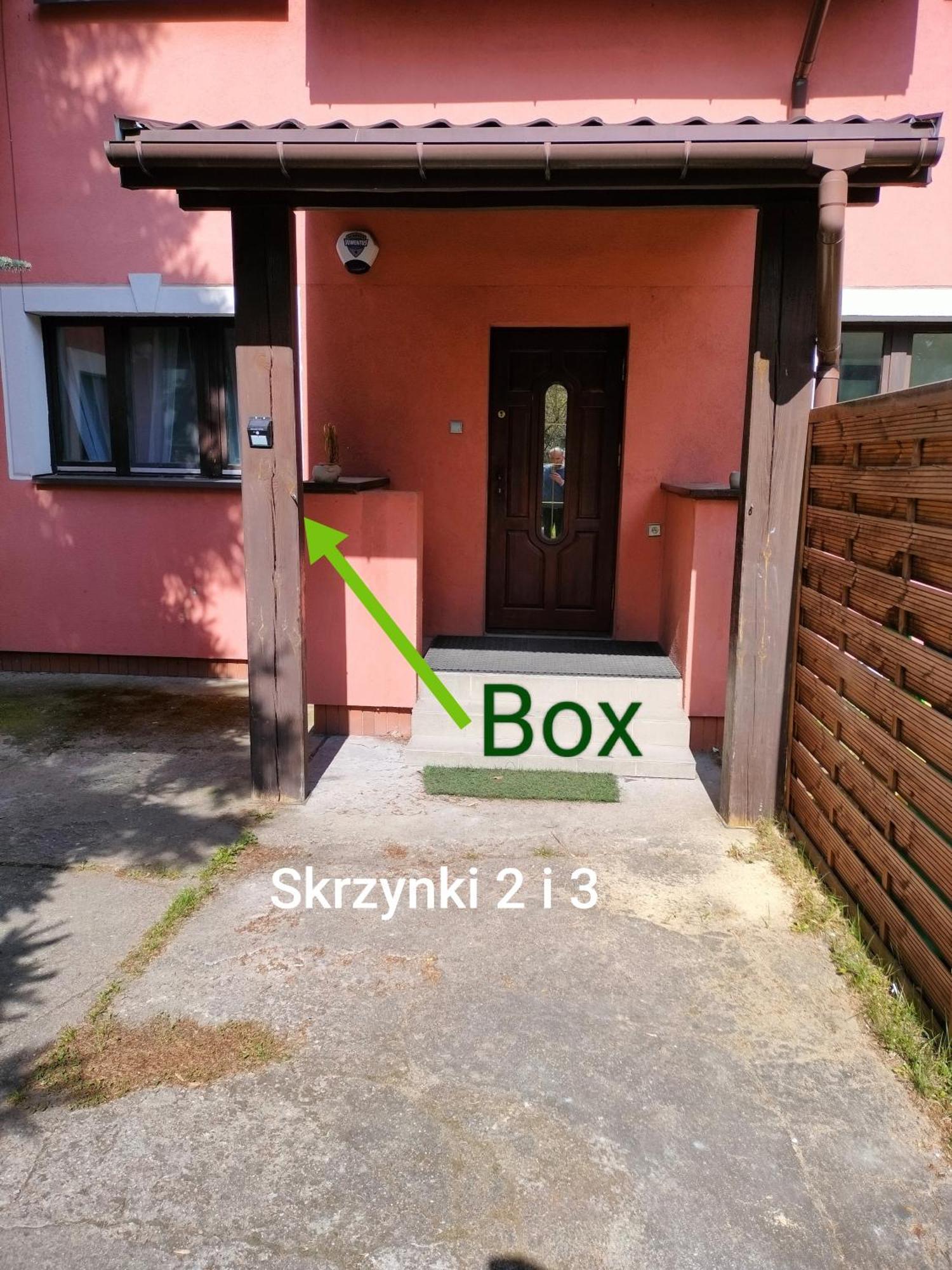 Urocze Studia: Sauna, Kominek i Ekonomiczne Opcje Blisko Warszawy Lomianki Exterior photo